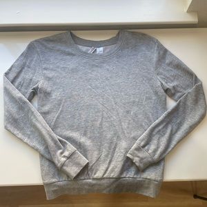 H&M DIVIDED BASIC. Heather grey crew neck sweater. Excellent condition.